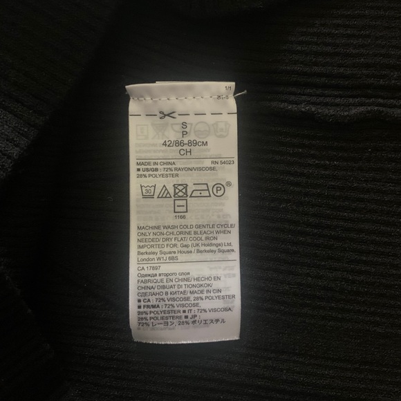 NWT Banana Republic Ribbed Sweater - Picture 4 of 6